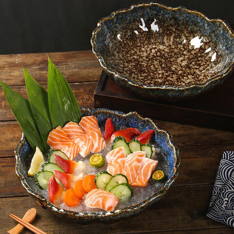 Japanische Trockeneis-Sashimi-Schale