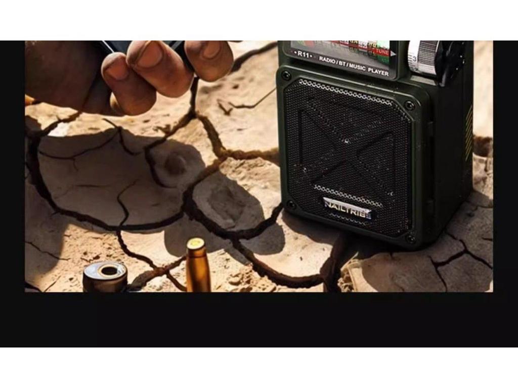 Emergency Solar Hand-Crank Radio and Flashlight for Disaster Preparedness