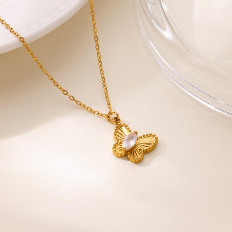 Butterfly Necklace Women's Exquisite Fashion Versatile Gold Store Butterfly Necklace Supply