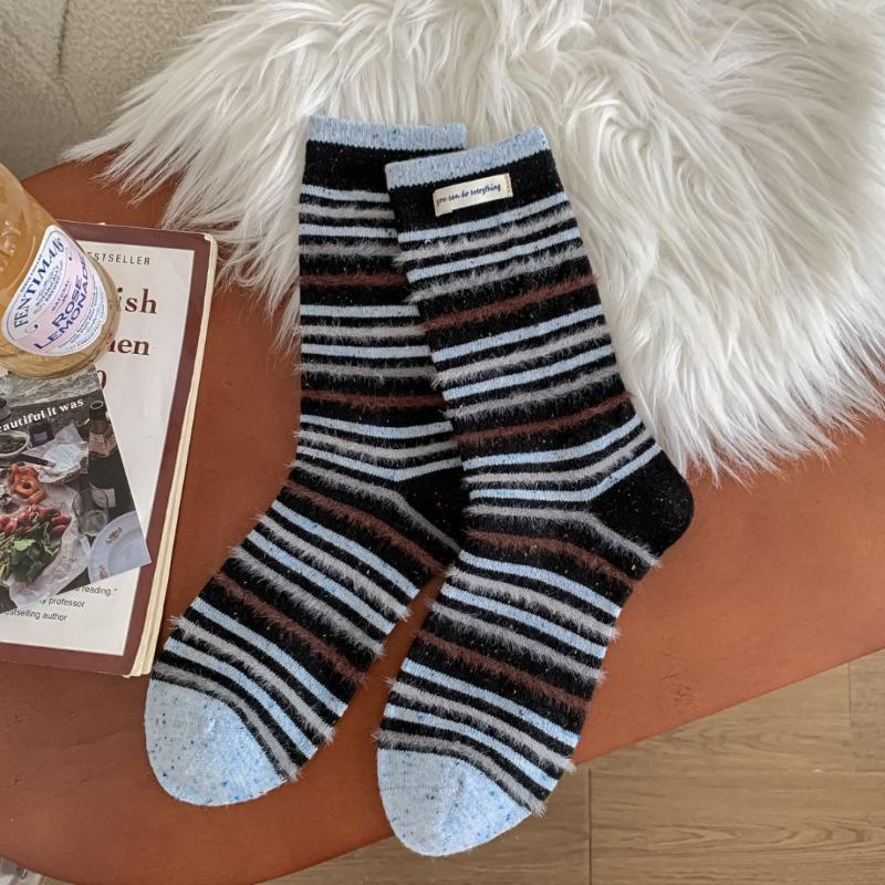 Wool Patterned Yarn Striped Mid-calf Socks, Winter and Autumn Thick and Warm Wool Socks, Pile Socks