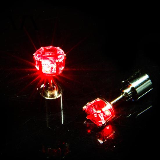 Ohrstecker 1 Stück Ohr Blinken Auffällig Hohe Transparenz Handgefertigt Falsch Damen Kristall Dekorieren Tragbar LED Zubehör