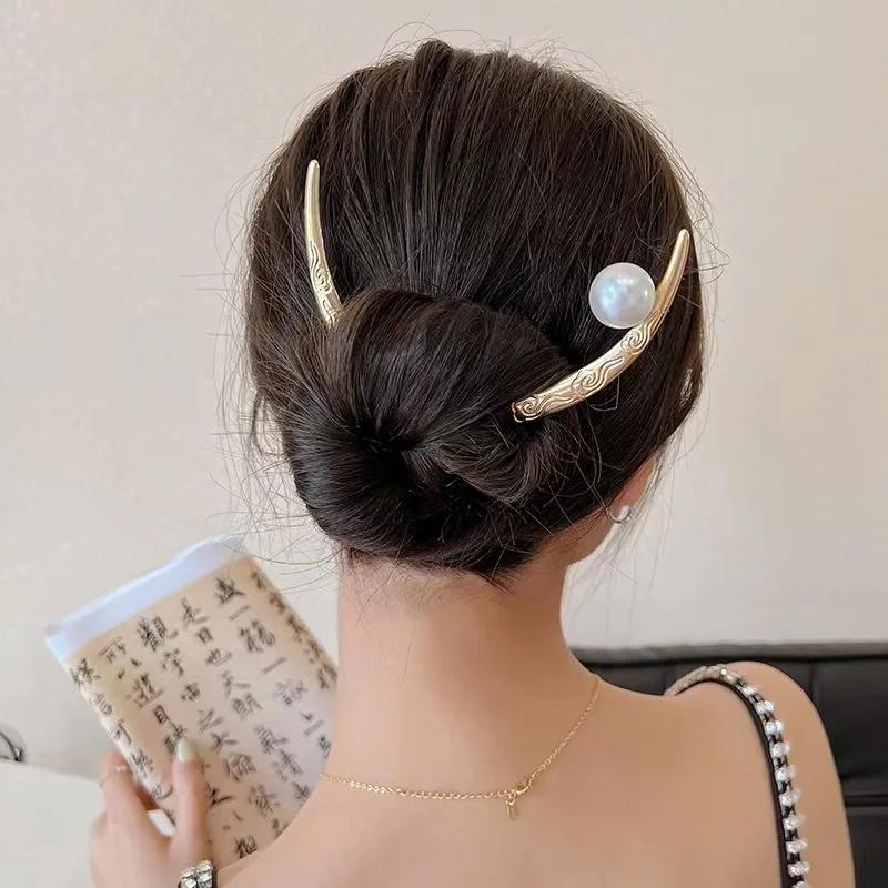 New Chinese Style Sine Moon Hairpin Women Half Moon Hair Sticks Metal Ponytail Coiffure Headdress Girls Jewelry Accessories