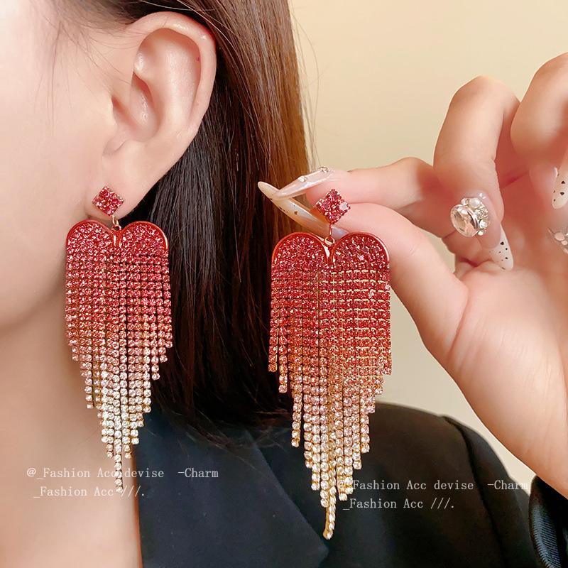 Silver Needle Diamond Geometric Love Fringed Earrings Versatile Light Luxury Personalized Earrings Fashion High Sense Niche Earrings Women