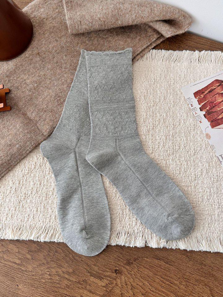 

Spring Japanese Lace Hollow Knit Mid-Calf Socks - Fashionable, Age-Defying, Bunchy Style One Size светло-серый