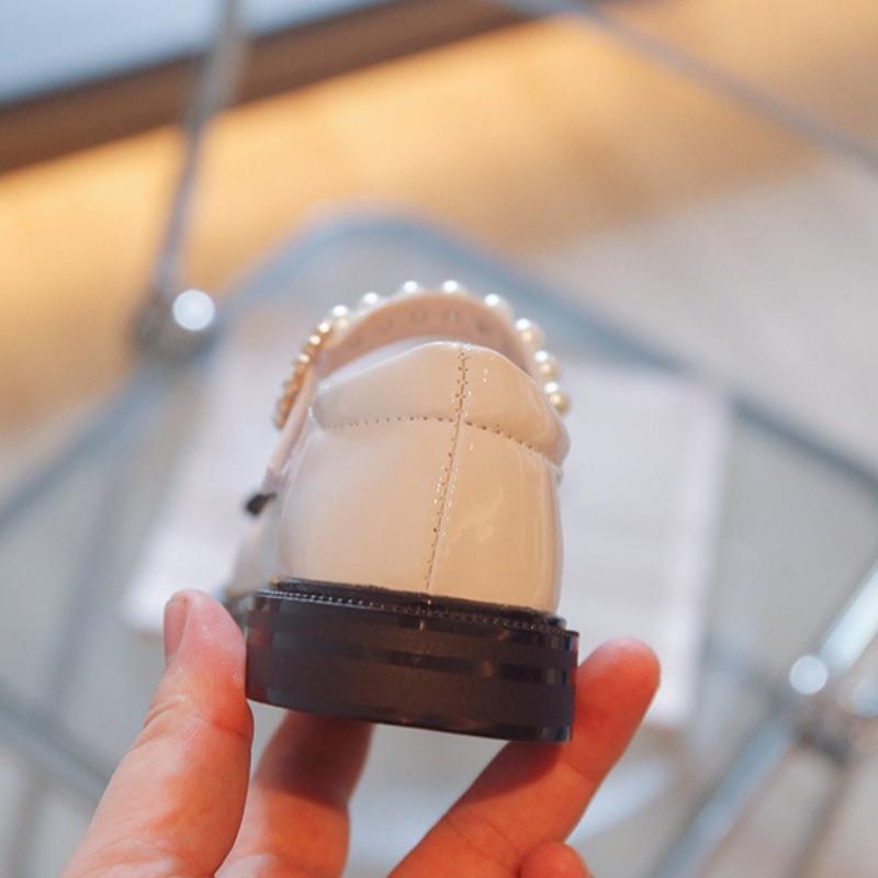 Girls Princess Leather Flats Spring Autumn Kids Single Shoes Student Stage Performance Shoes
