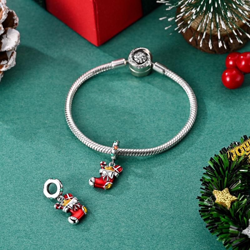 Happy Holidays Copper Christmas Tree Socks Snowman Bell Pendant Beads Fit Diy Bracelet Necklace Party Souvenirs