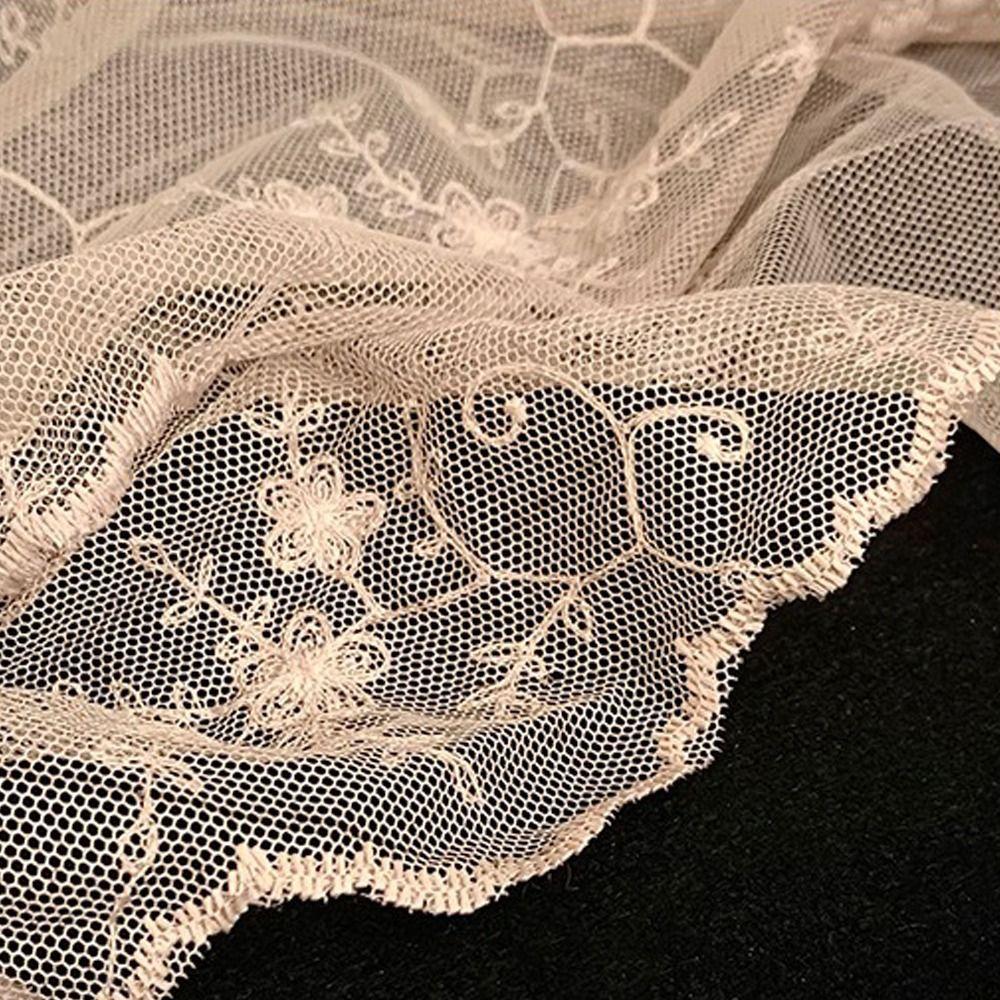 Breathable Sunscreen Lace Shawl Lightweight Neck Protection Scarf Fashion Lace Scarf  for Women