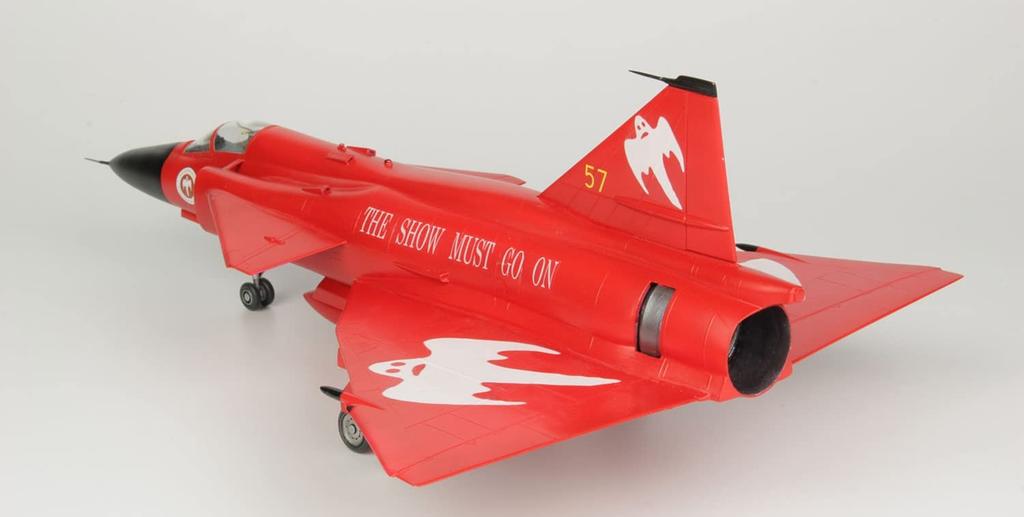 Platz/Italeri 1/48 Scale Swedish Air Force AJS37 Viggen Redviggen 10th Wing Disbandment Commemorative Paint Plastic Model TPA-21 Molded Color