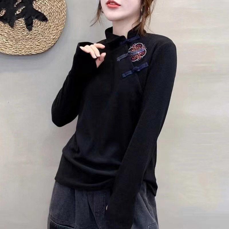 Women's Autumn and Winter Wear Loose Fitting Retro Ethnic Style Buttoned Bottom Shirt Diagonal Collar Long Sleeved T-shirt