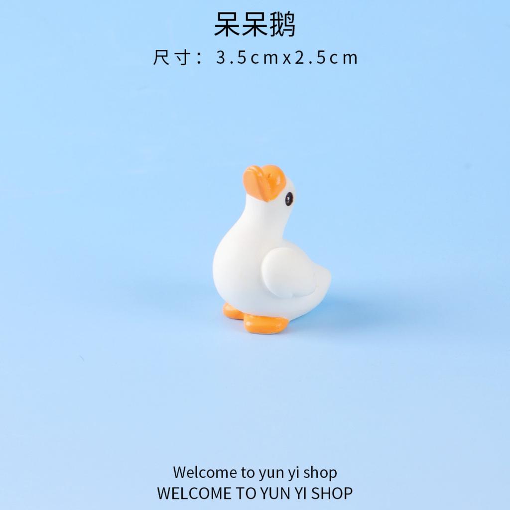 Miniature Goose Figurine Garden Decoration Small Animal Model DIY Accessory for Car Desk Ornament Micro Landscape Creative Craft