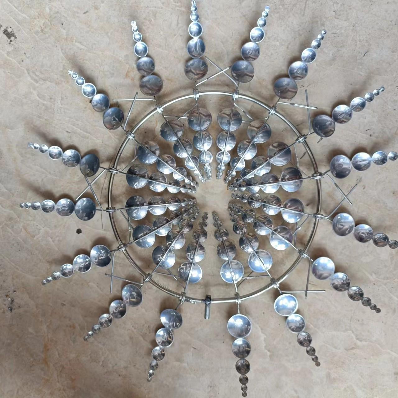 

Геометрическая кованая железная ветряная мельница, садовое украшение, колокольчик 30x96.5cm