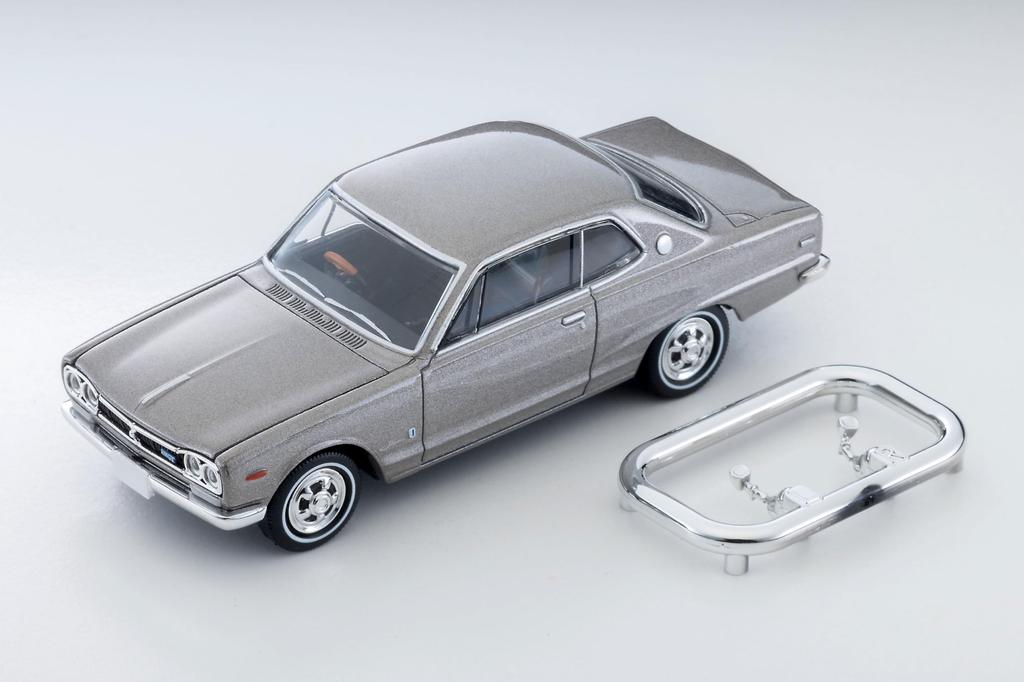 Tomytec Tomica Limited Vintage Neo Scale Nissan Skyline Hardtop 2000GT Silver 1971 Model 336495 1/64 LV-N357a (Finished Model)