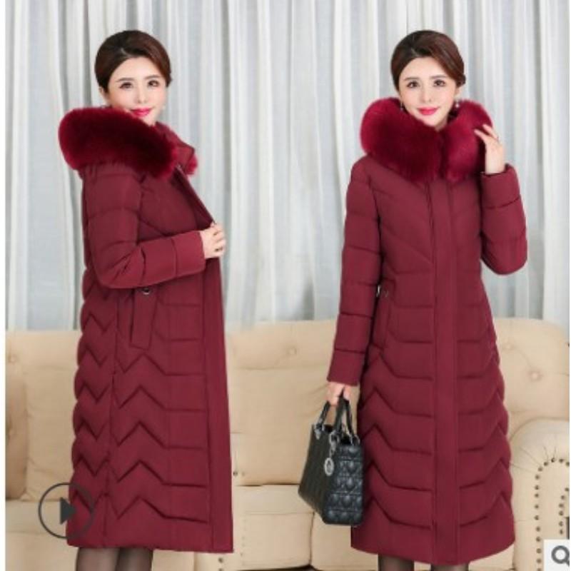 Women's Winter Plus Size Thickened Mid-Length Knee-Length Warm Jacket Elegant Fitted Hooded Coat for Middle-Aged Mothers