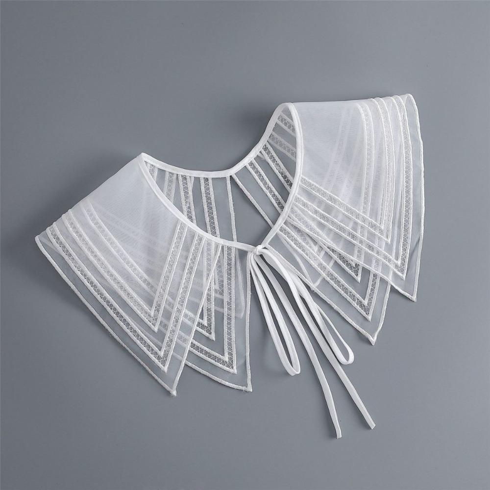 Lace Floral Fake Collar Detachable Decoration Collar False Collar  Shirts/Sweater/Dress Accessory