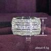 Women With Diamond Rings, Shiny And Exquisite Exaggerated Rings, Personalized Eye-Catching Niche Matching Jewelry