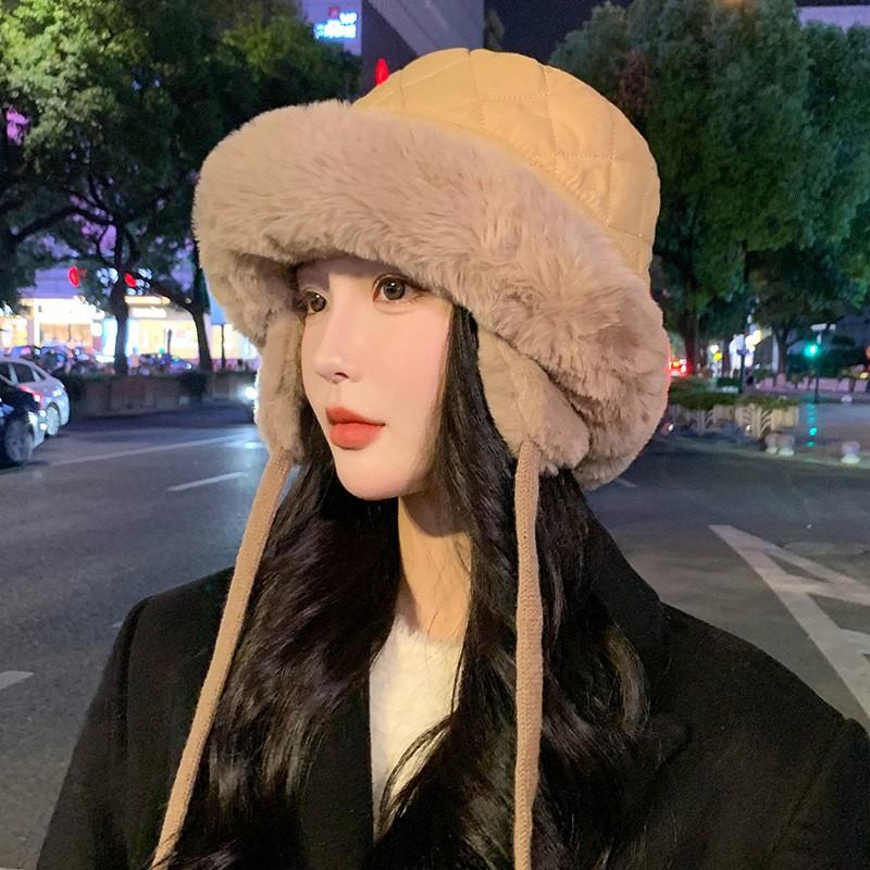Womens Winter Warm Ear-Protective Beanie Hat With Faux Fur Trim Thick Down-FilledStyle Cap Cold Weather