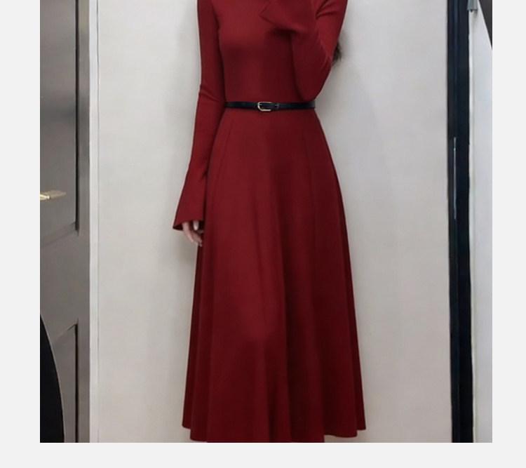 Women's Long Red Knit Dress with Coat Layer, Slim Fit, Pear Shape - Perfect for Autumn and Winter
