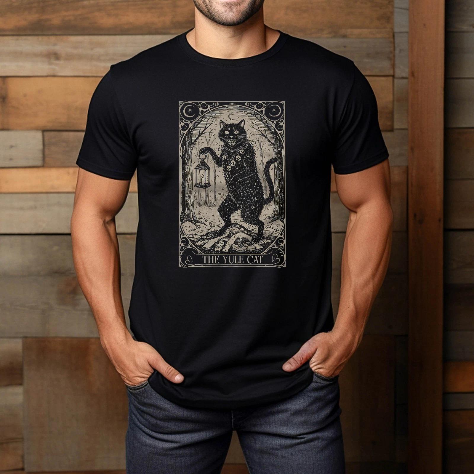 Retro Vintage The Yule Cat Tarot Card Dark Christmas Holiday T-Shirt 3XL