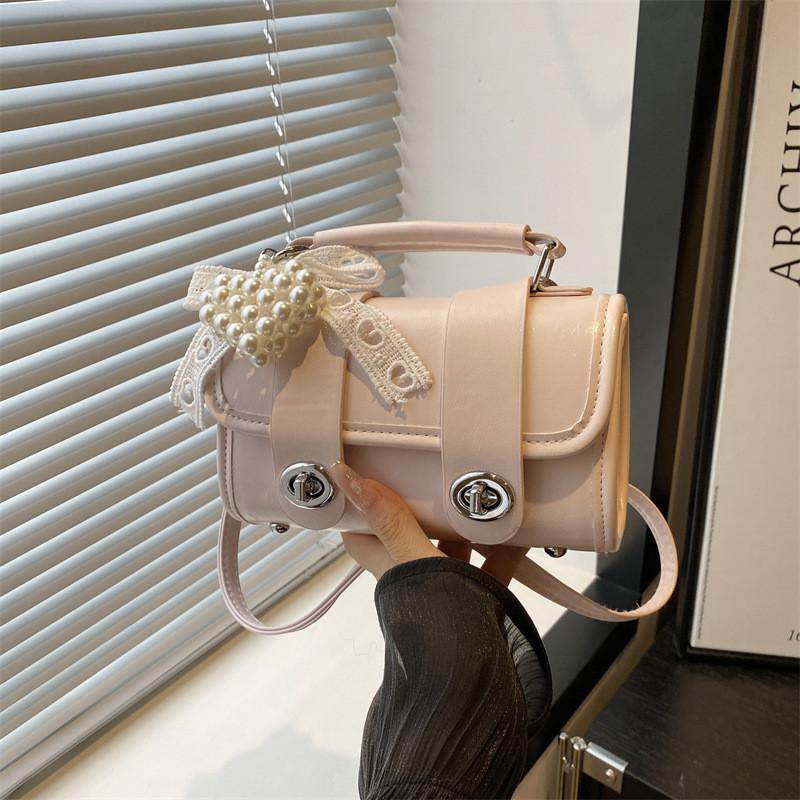 Street Style Small Pu Shoulder Bag With Stitching For Daily Casual Wear