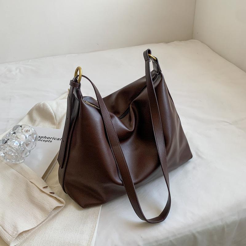 "2025 Retro Fashion Women's Large Capacity Crossbody Shoulder Tote"