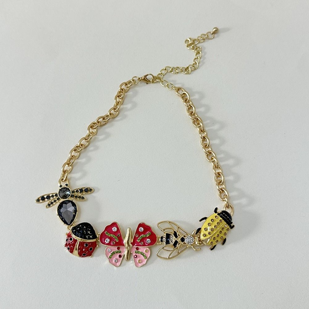 Metal Chain Insect Pendant Necklace Butterfly Rhinestone Choker Bohemian Collarbone Chain  Gift