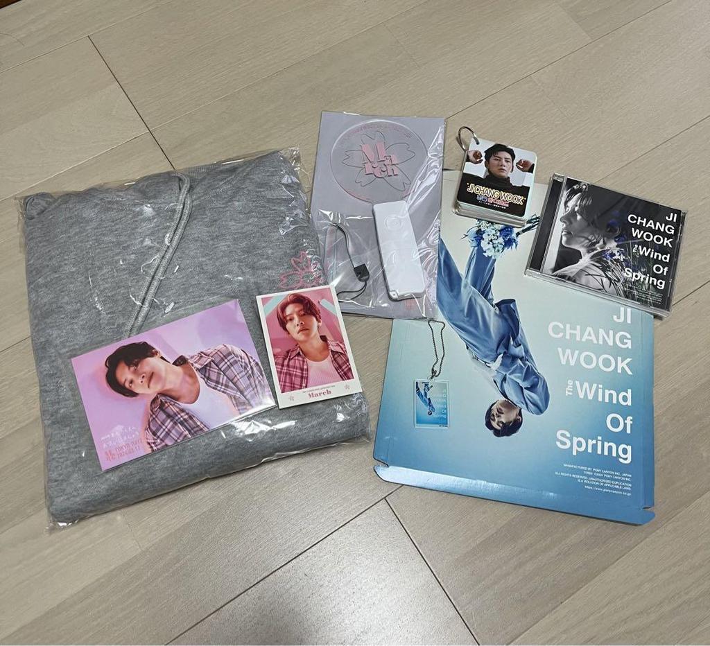 [USED] Ji Chang Wook MARCH Hoodie and other SET