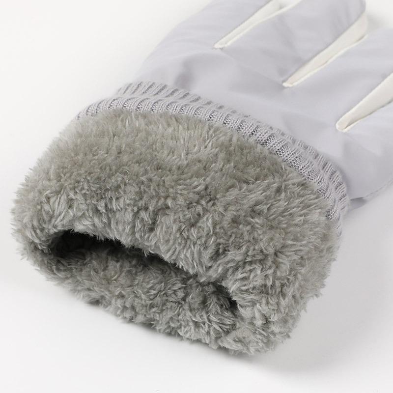 Warm gloves women's cloud velvet waterproof gloves riding driving non-slip cute student thickened touch screen ski gloves