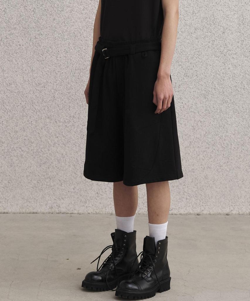 SENTAIR Belted Bermuda Wide Pants_Black