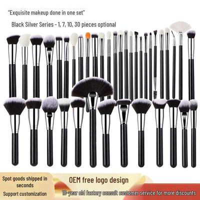 40-teiliges High-End Schwarz-Silber Make-up Pinsel Set mit Tierhaar für Foundation & Lidschatten