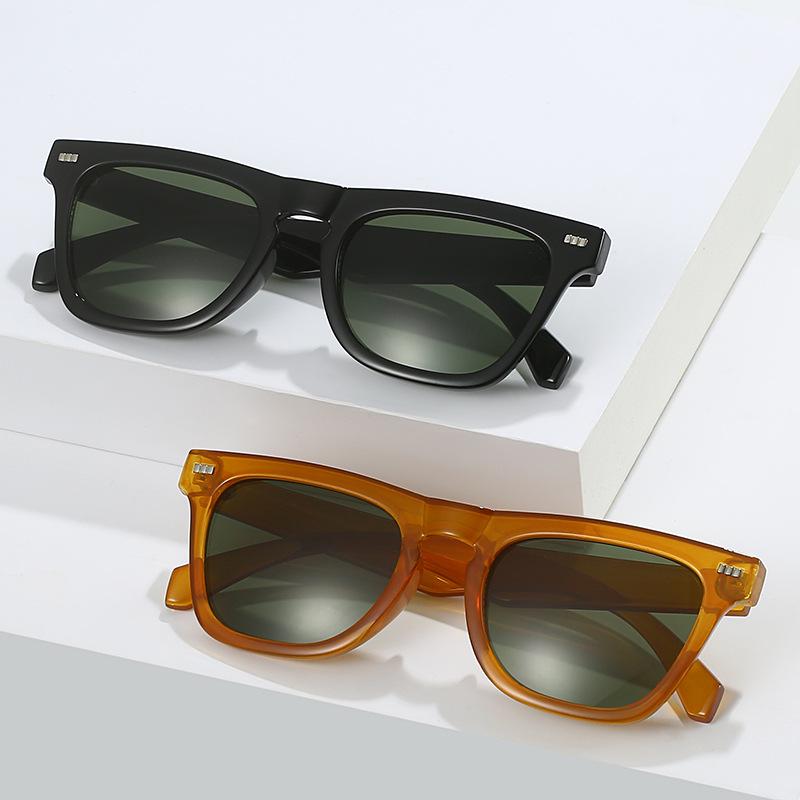 2023 Retro Rivet Sunglasses European and American Style for Men - Simple, Literary Driving Shades.