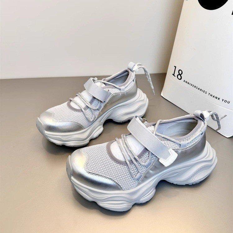 European version thick-soled heightened silver high-end dad shoes for women 2025 summer breathable hollow sports mesh sandals