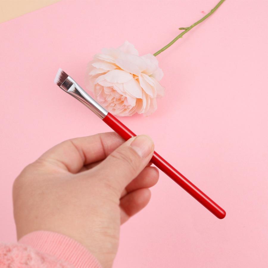 Einzelner flacher Pinsel, Präzisions-Concealer-Eyeliner-Pinsel, professioneller Lidschattenpinsel, tragbarer Make-up-Augenbrauenpinsel
