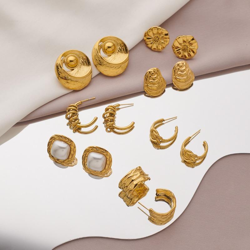 Niche personalized stainless steel with pearl beating pattern C-shaped sunflower spiral winding stud earrings