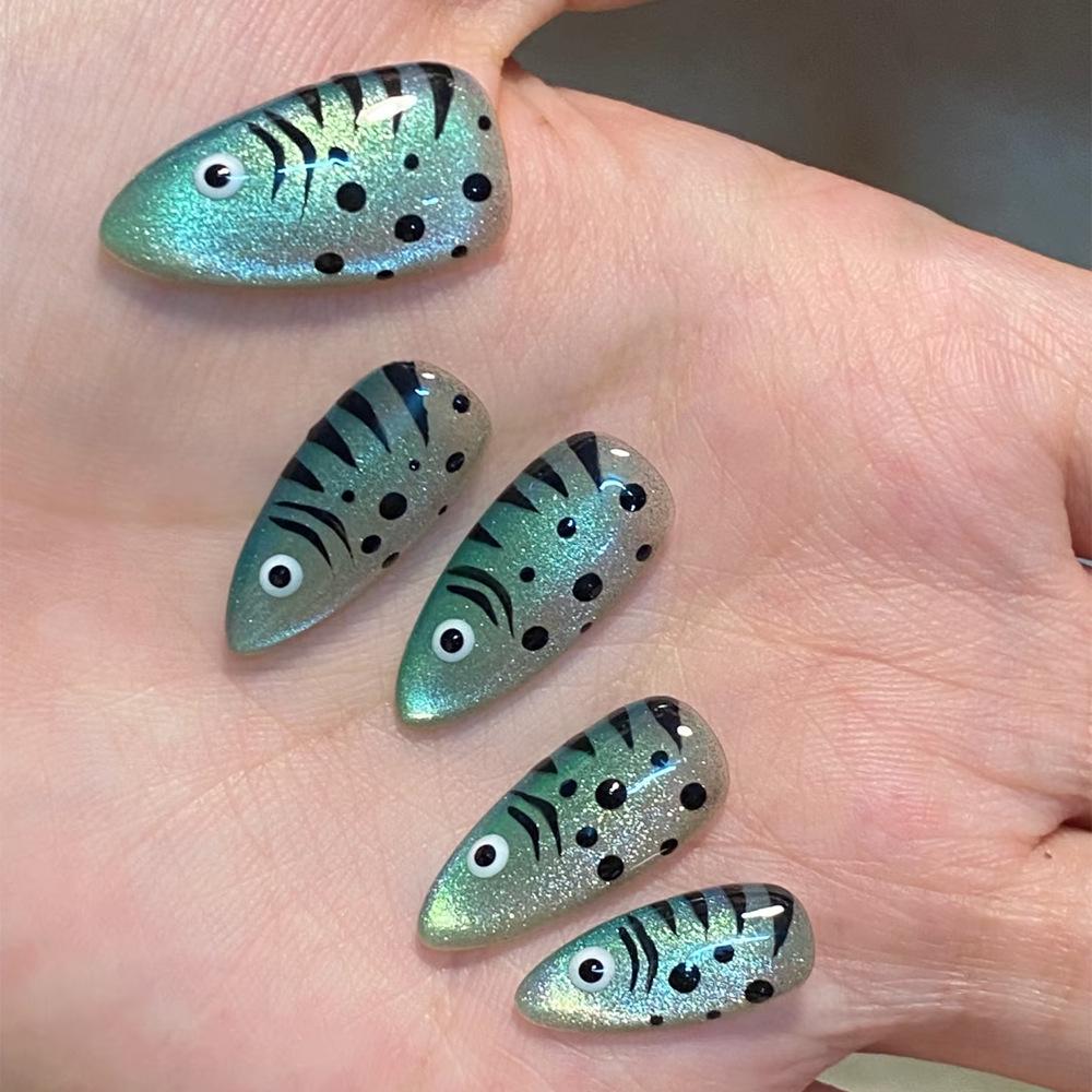 Green Cat Eye Nail Art Stickers - European & American Style, Hot Selling, Small Fish Design