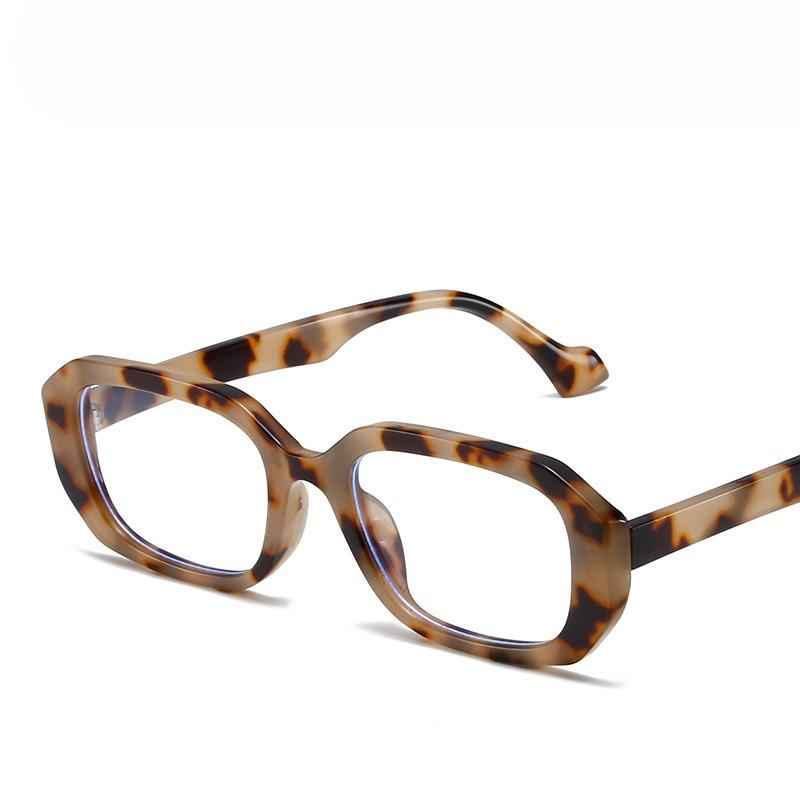 Fashion Unisex Oval Frame Sunglasses with UV400 Protection Leopard Pattern Vintage Travel Sunglasses for Outdoor Activities