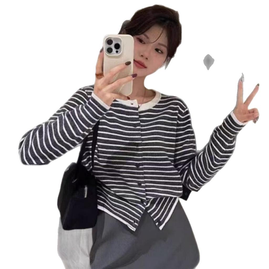 Korean High-end Black and White Striped Knitted Cardigan Women's Autumn New Front Shoulder Waist Short