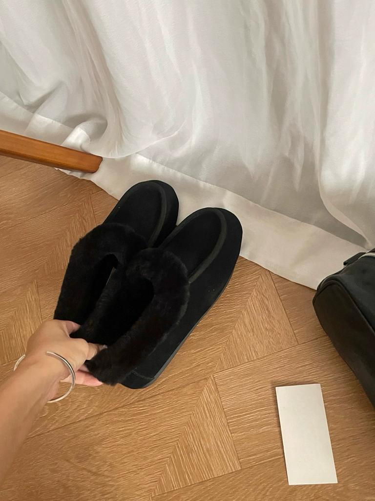 Cowhide version Baotou warm Muller shoes women's new outer wear fur integrated one pedal lazy Birkenstock snow hair shoes