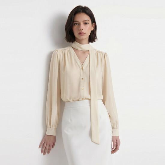 Klache Romantic Mood Shirred Blouse Up To Size 77 B4m0160