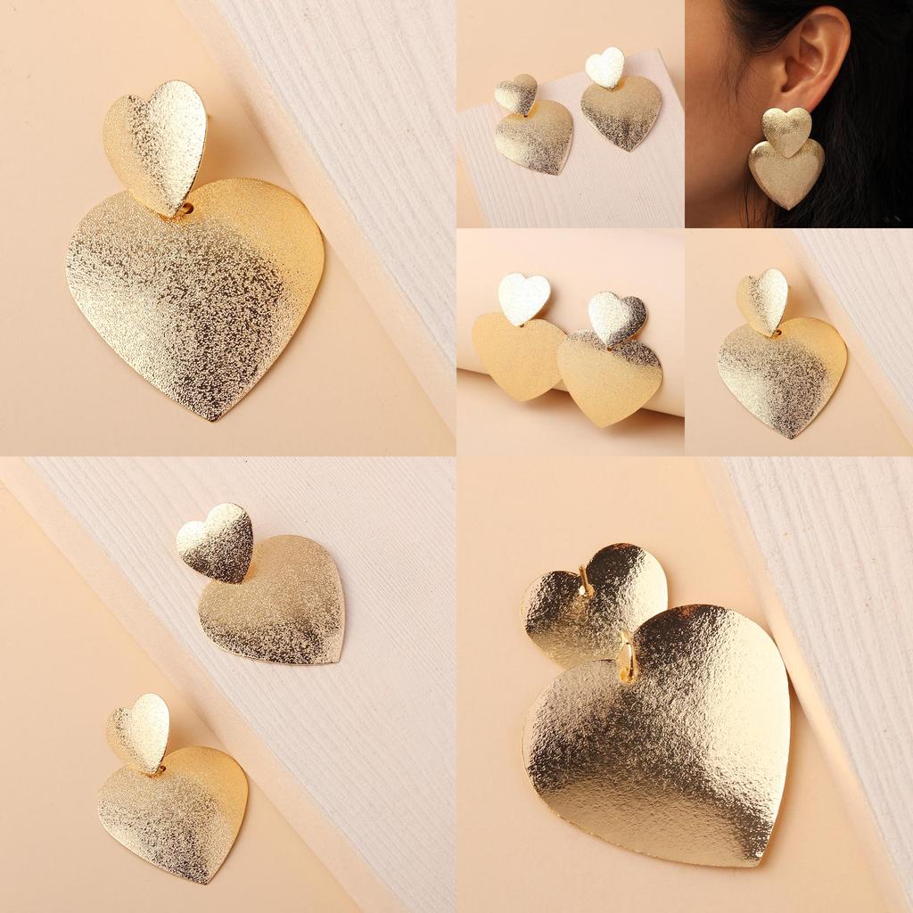 Fashion Gold Metal Women's Casual Heart-shaped Design Earrings For Celebrations