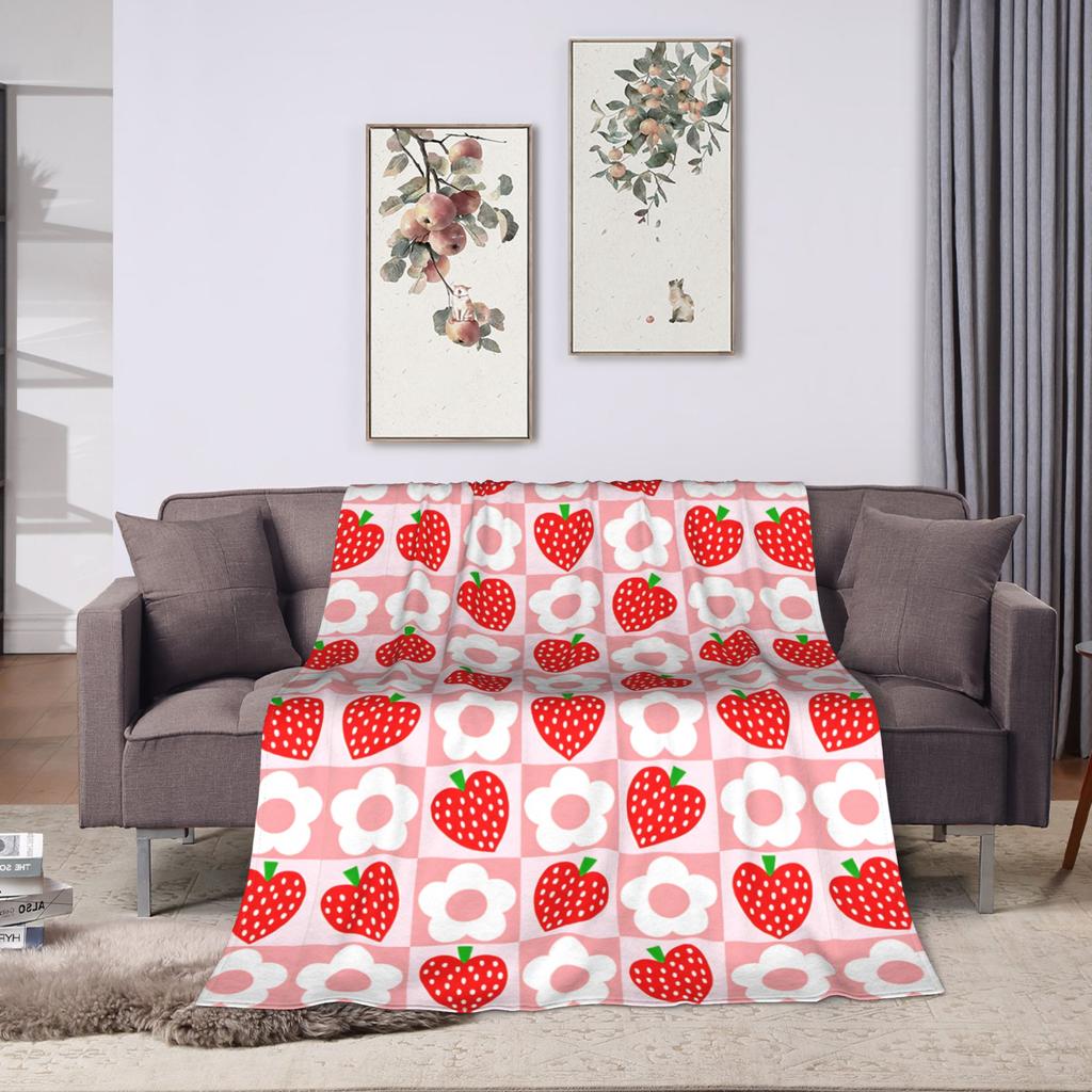 Pink Strawberry Print Flannel Blanket  Soft Throw Blanket for Living Room Travel Fashion Bedspread Sofa Bed Cover
