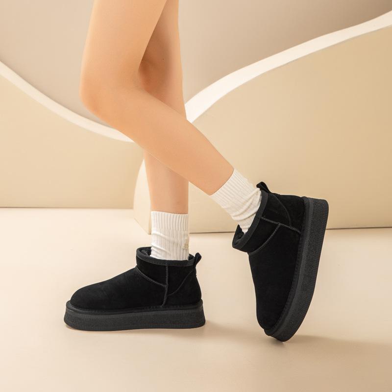 thick-soled snow boots women's winter velvet thickened women's shoes new leather winter warm cotton shoes non-slip short boots