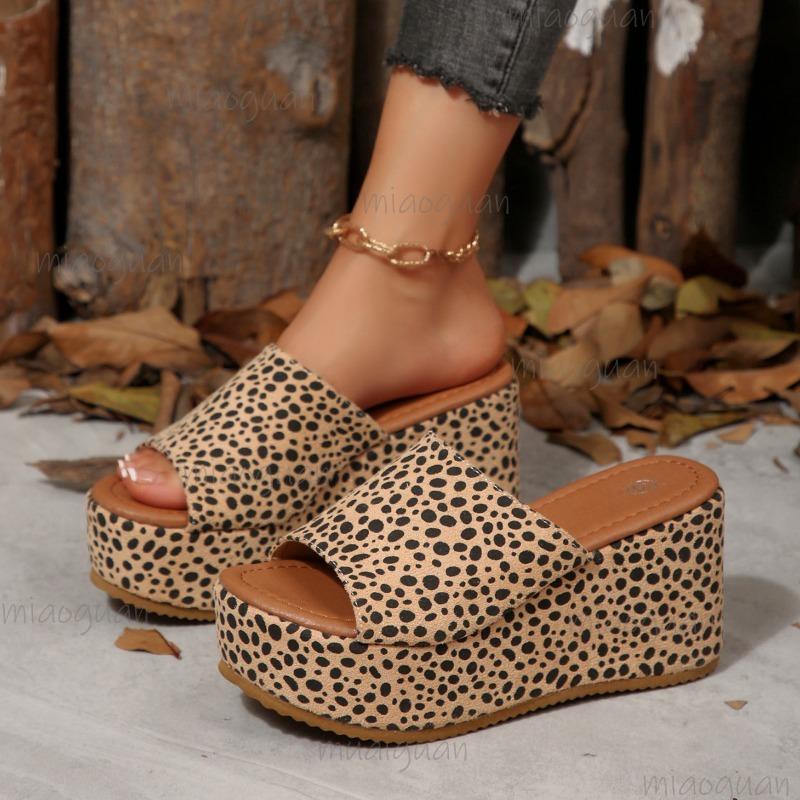 Leopard Print Platform Slide Sandals Women's Thick Sole Open Toe Wedge Heel Slippers for Women Casual Daily Wear Pantuflas Mujer