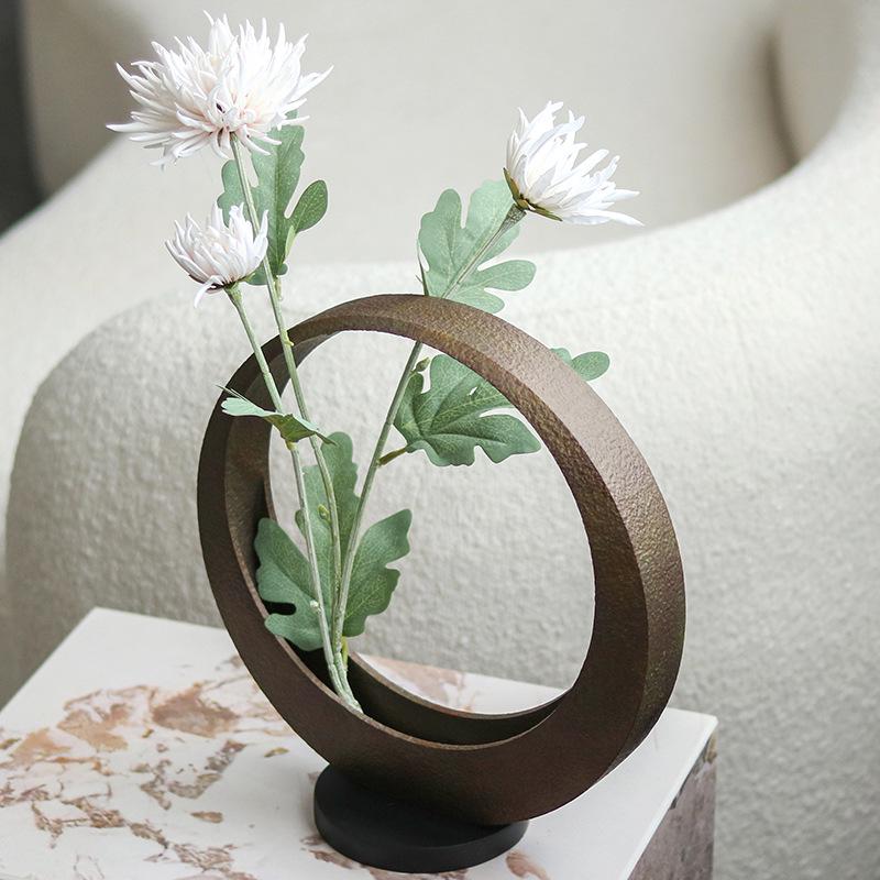 Artistic Vase for Mid-Autumn Festival: Wabi-Sabi Style Decorative Piece for Home or Model Room