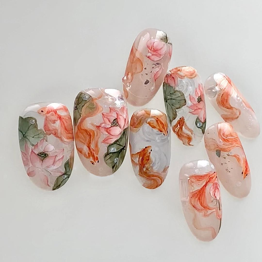 

WM-15 Fish on Lotus Leaves: Long Round Summer Floral False Nails (24-Piece Set) Glue Model