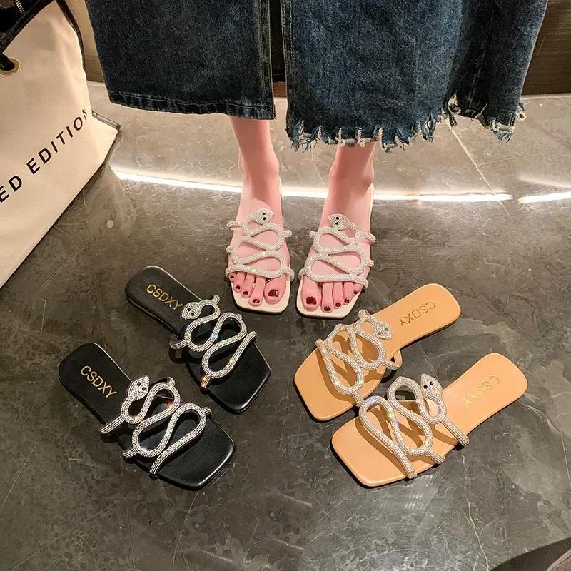 Fashion Luxury Design Womens Rhinestone Flat Slippers Outdoor Fashion Ladies Slippers Casual Party Beach Comfortable Shoes