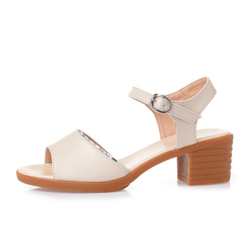 Fashion Sandals Women 2025 New Summer Fashion Open Toe Women Sandals Large Size Rhinestone Roman Sandals Women