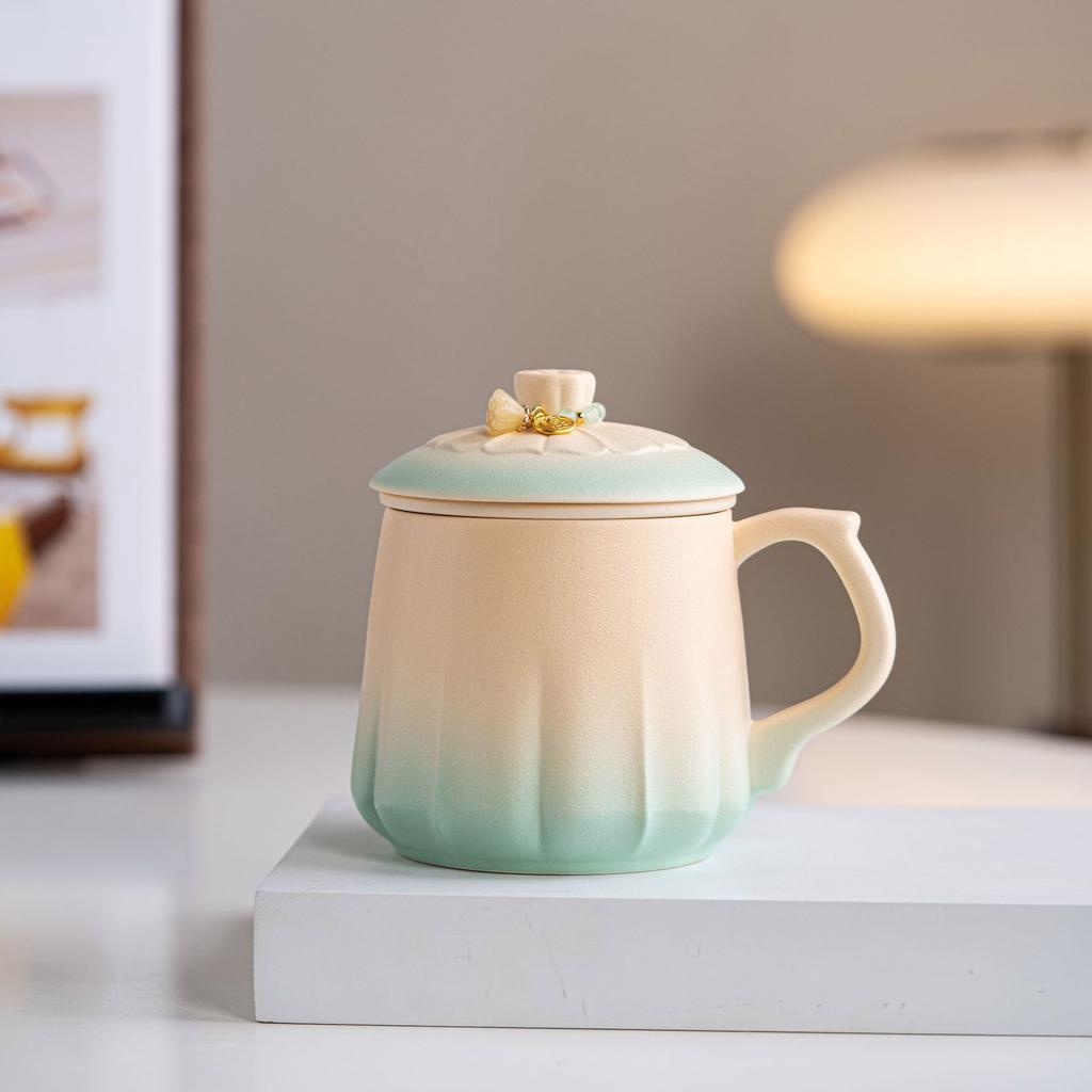 Kiln Change Splendid Lotus Flower Brewed Tea Ceramic Teacup Couple Cup Creative High-End Tea Separation Cup Water Cup