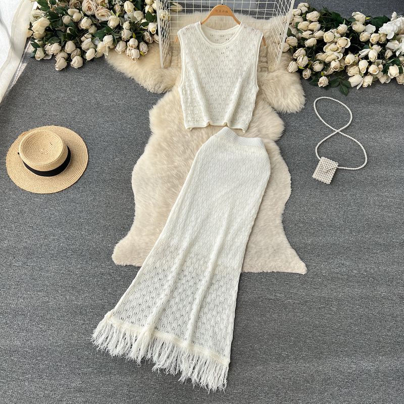 Gentle Cut Out Sleeveless Mid Length Long Length Tassel Summer Dress