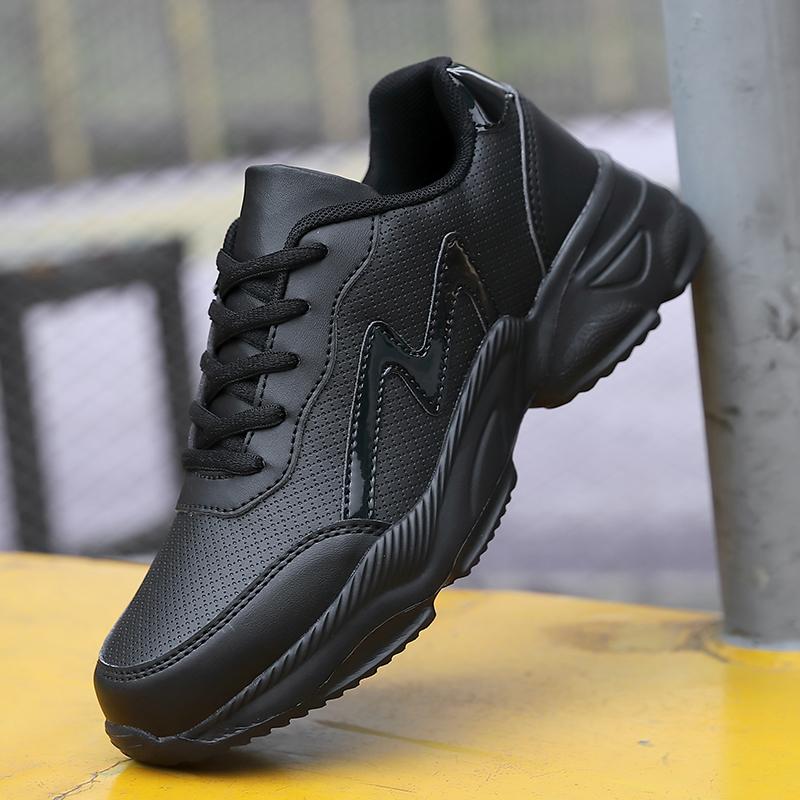 Women Sport Shoes Fashion All Black Sneakers Thick Sole Lady Walking Shoes Breathable Outdoor Running Footwear