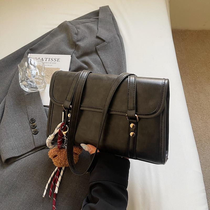 

Новый модный тренд простая повседневная сумка 2025 зима ретро повседневная сумка-мессенджер на плечо маленькая квадратная сумка женская чёрный